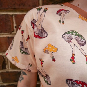 Mushroom Roller Skater Cropped Tshirt