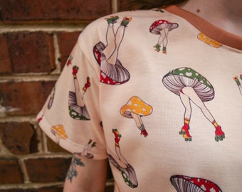 Mushroom Roller Skater Cropped Tshirt