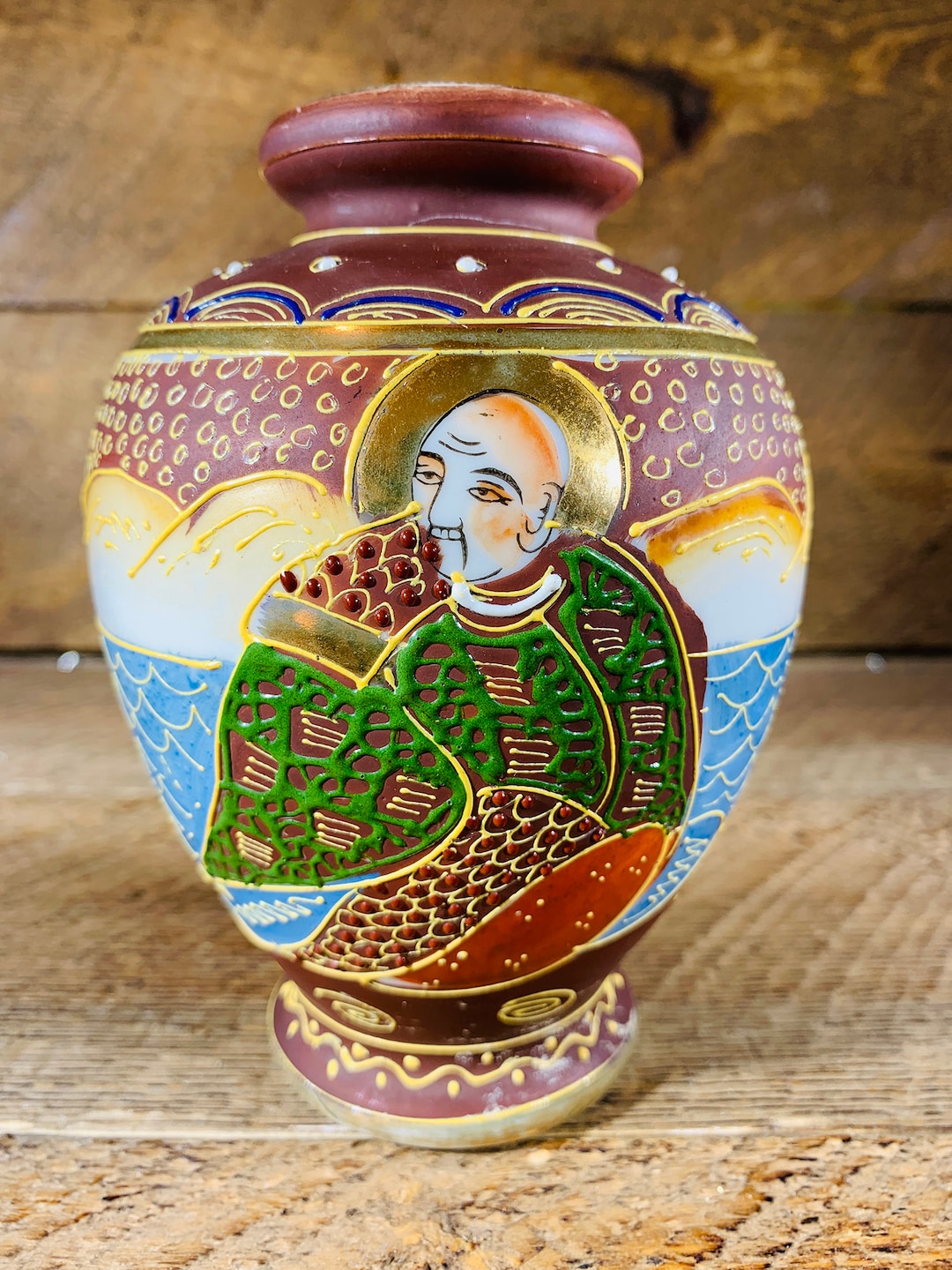 Vintage Gold Castle Chikusa Hand-painted Japanese Porcelain Vase