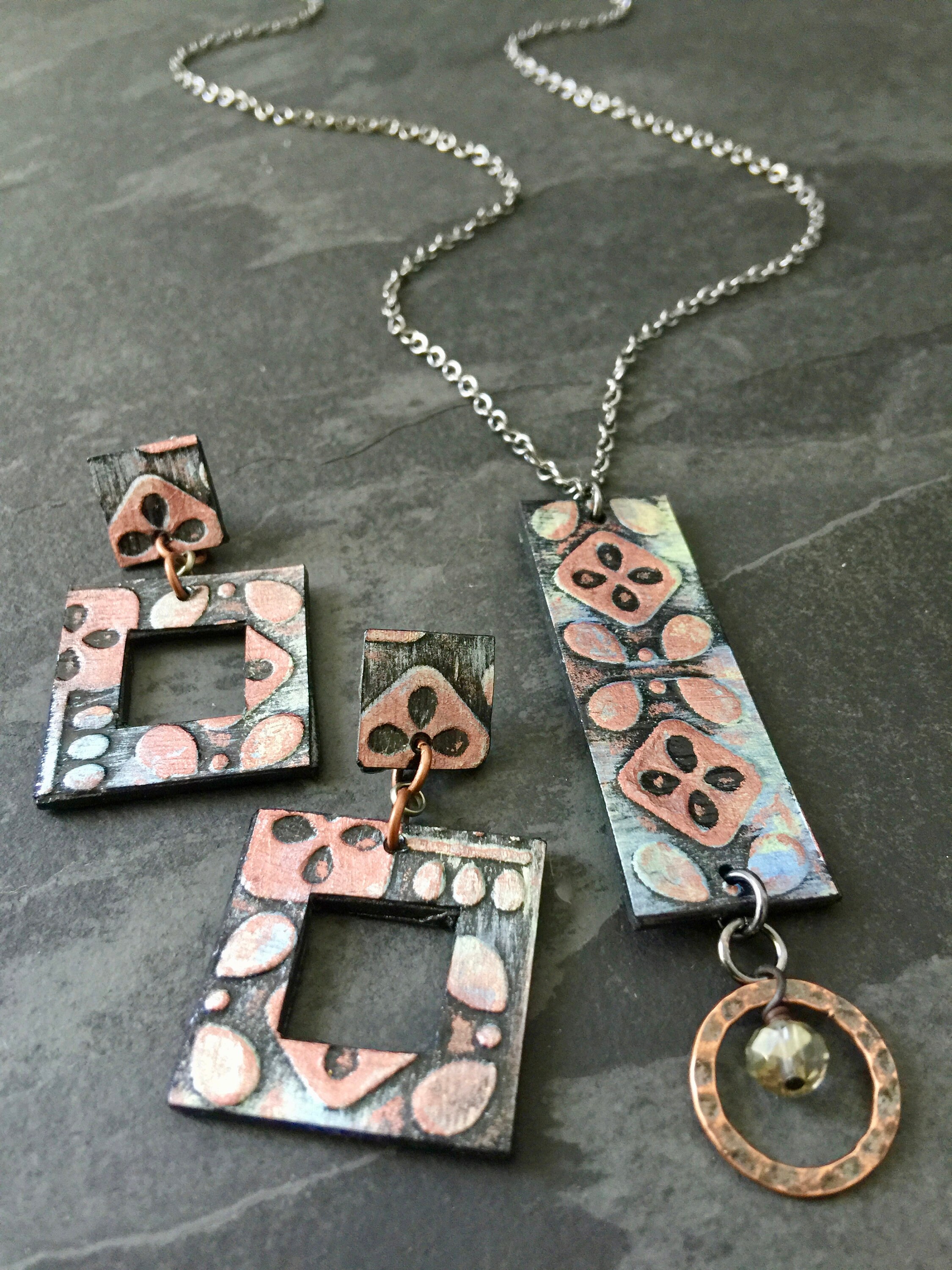 Lightrain Colorful Flower Pendant Necklace Vintage Bronze Chain Statement Necklace Handmade Jewelry Gifts Lightrain Colorful Flower Pendant Necklace Vintage Bronze Chain Statement Necklace Handmade Jewelry Gifts