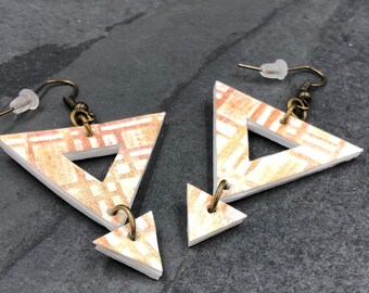 Modern White Triangle Paper Earrings / Paper Jewelry White Earrings Triangle Earrings Statement Earrings Boho Earrings Summer Fashion