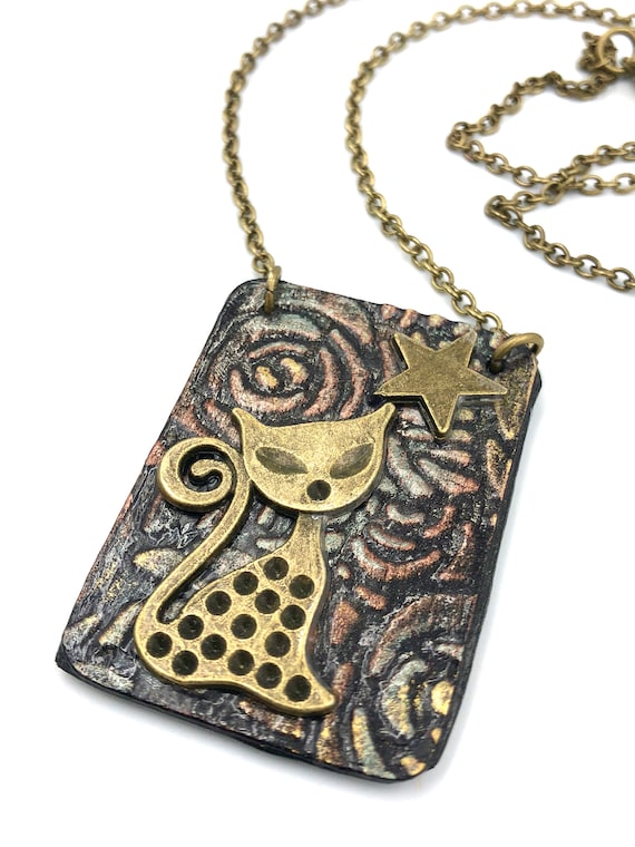Lightrain Green Eyes Pendant Necklace Vintage Bronze Chain Statement Necklace Handmade Jewelry Gifts