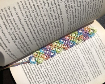 Tatted bookmarks