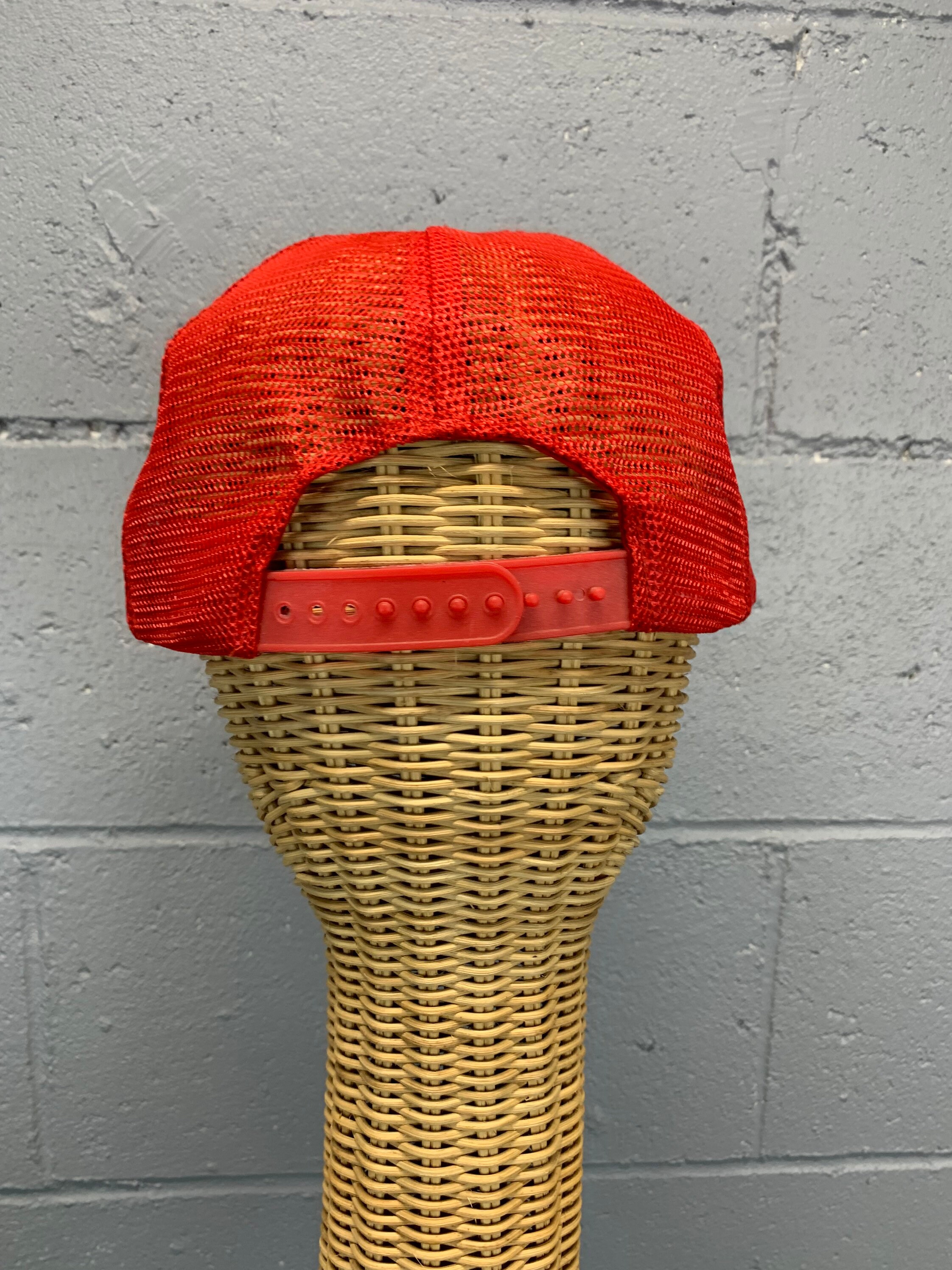 Casquette Trucker Vintage BRINK'S INC Années 80 - Rouge Et Blanc - Snapback Ajustable - État Pré-utilisé