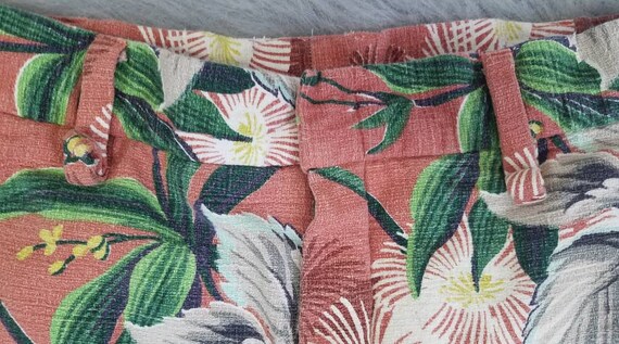 Vintage 50s Tropical Barkcloth Shorts Hawaiian Co… - image 5