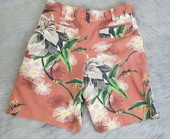 Vintage 50s Tropical Barkcloth Shorts Hawaiian Co… - image 3