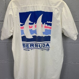 Vintage 80er Jahre Souvenir Shirt Weiße Baumwolle Button Up Bermuda Segelboote Groß