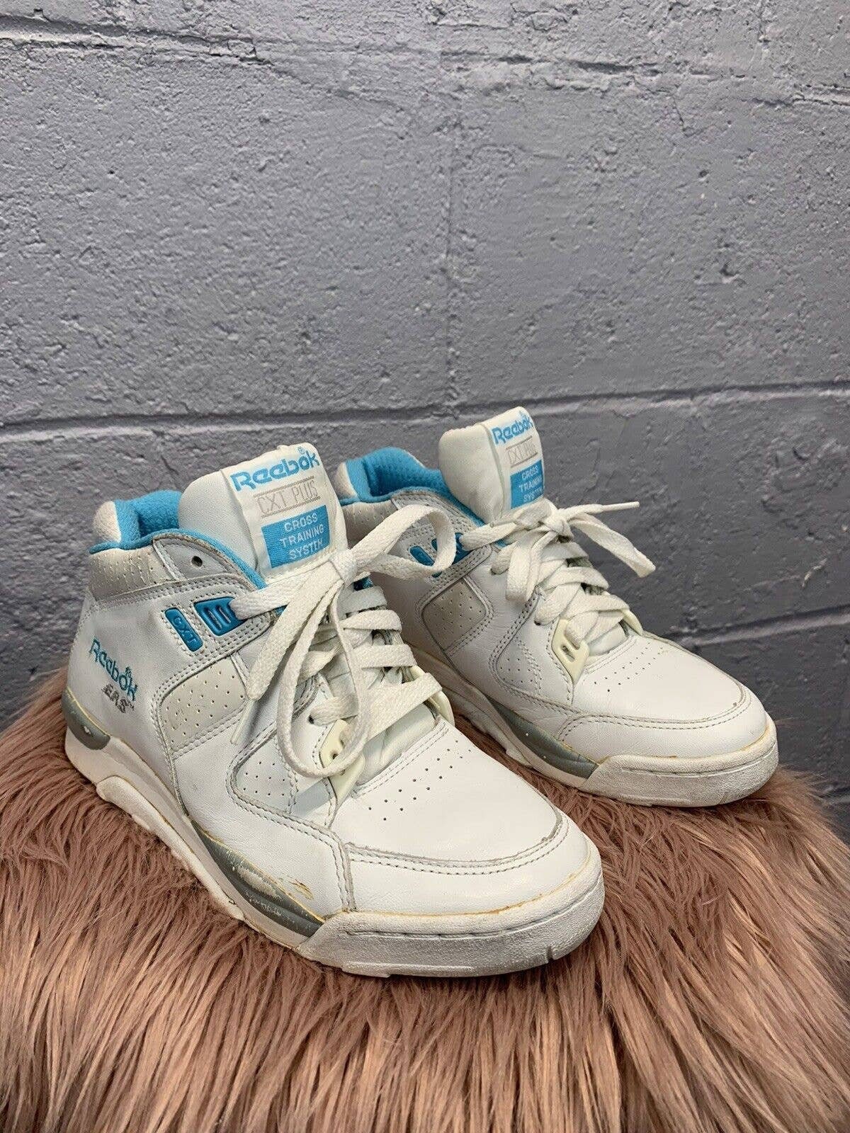 Vintage 1980s Reebok CRX Sneakers Size White Aqua Cross Trainers
