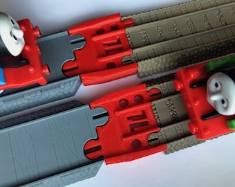 Trainlab learning curve thomas and friends to old trackmaster (2009 brown) track adapters (2pc)