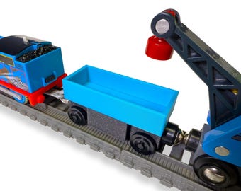 NEW! TrainLab TrackWay Adapter Car - Connect and couple TrackMaster train cars with Wooden Railway train cars!