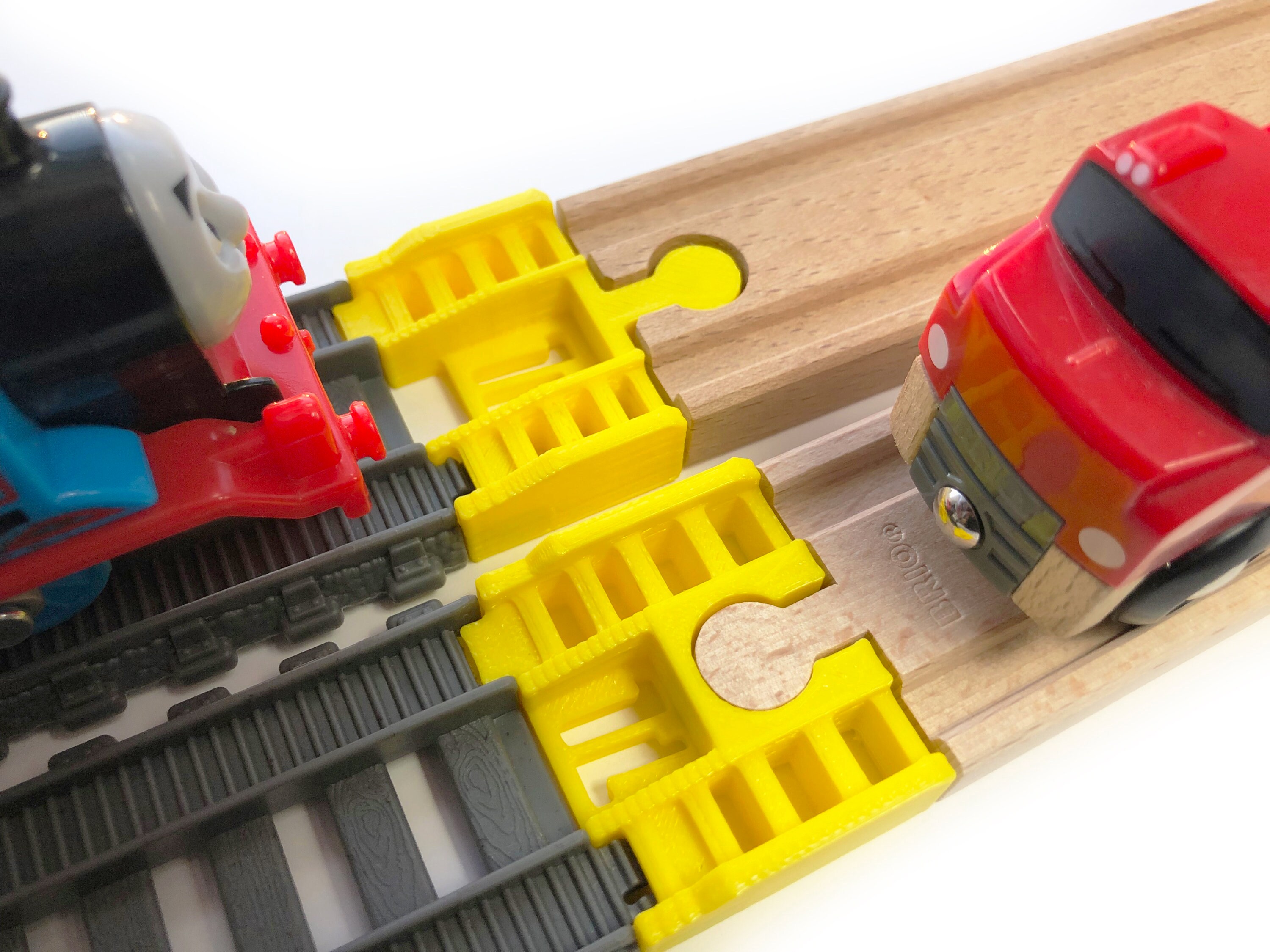 Trainlab connector for duplo lego and wooden railway sets