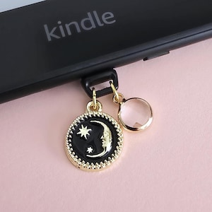 Kindle Charm Mond & Sterne • USB-C Staubschutz Stecker • Celestial Charm • Smartphone Accessoire
