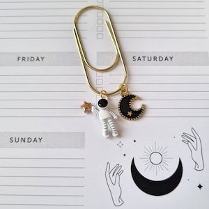 Paperclip Astronaut with Moon Paperclip Large with Pendant Planner Clip Planner Bookmark Bullet Journal Planner Accessories Gold White Black