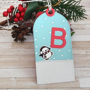 Etiqueta de regalo personalizada con las letras deseadas - hecha a mano para Navidad e invierno