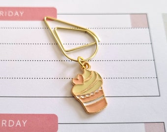 Paperclip drop with cupcake pendant