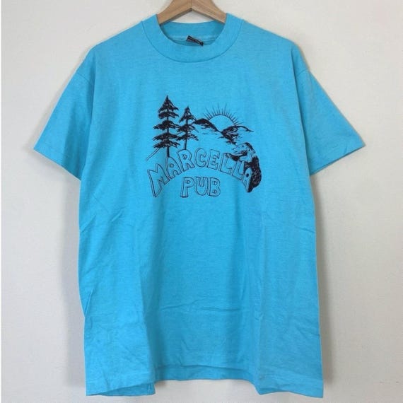 Vintage 90's Marcella Pub Bar Bear Beer Mountain Nature Art Blue Tee Shirt Large