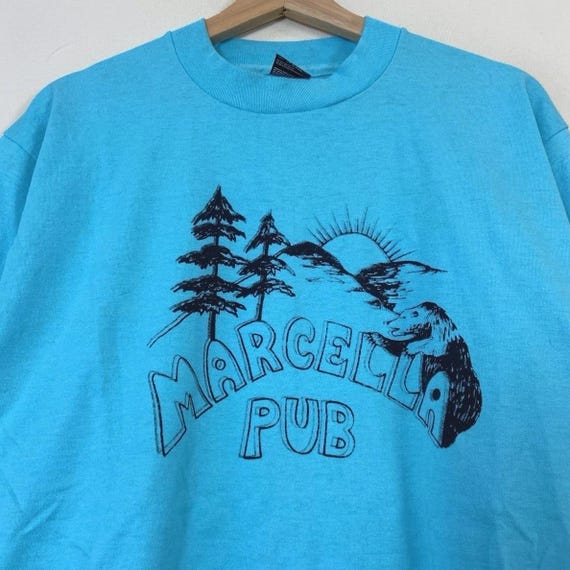 Vintage 90's Marcella Pub Bar Bear Beer Mountain Nature Art Blue Tee Shirt Large View 2