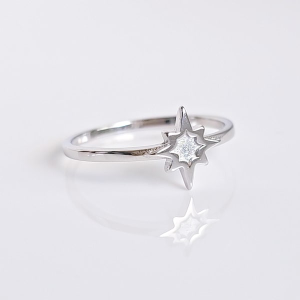 Anillo de plata de ley con estrella brillante, anillo celestial, anillo diminuto de plata 925 para ella, anillo de promesa, anillo minimalista con estrella centelleante.
