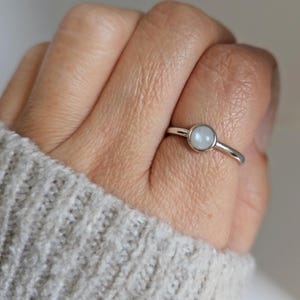 Sterling Silver Moonstone Ring, Natural Rainbow Moonstone Ring, Dainty Moonstone, Sterling Silver Ring for Women, Minimalist Jewelry for Her
