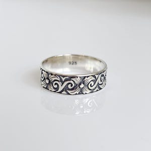 Sterling Silver Floral Ring, 925 Thumb Ring, Stacking Band, Waterproof Jewelry, Oxidized Ring for Her, 925 Pointer Ring