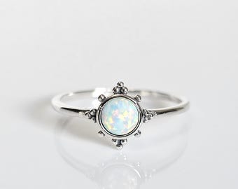 Acquista Anello opale in argento sterling 925 naturale opale etiopico ovale 7 * 9mm 1,5 ct pietre preziose gioielleria raffinata per le donne bel regalo in Italia a partire da 121