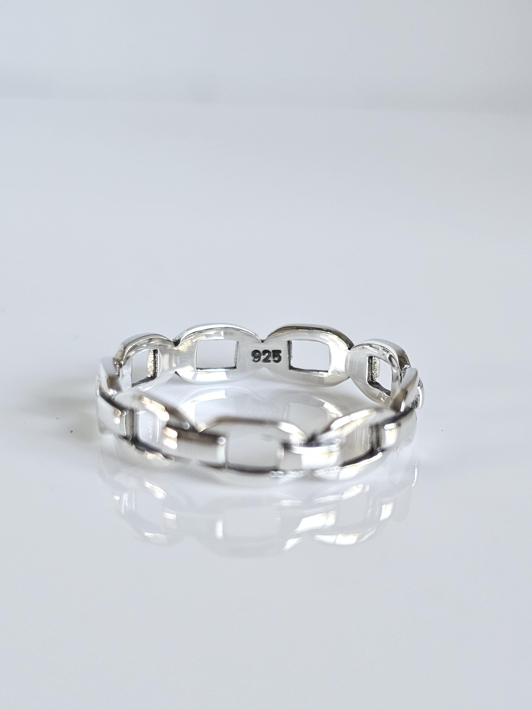 Sterling Silver Dainty Chain Ring, Minimalist Stackable Band - Etsy