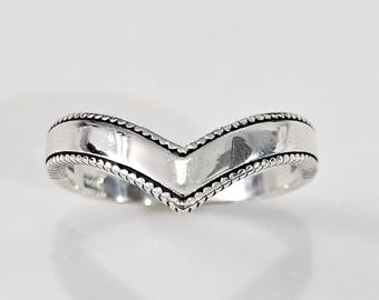 Sterling Silver Chevron Ring, High Polished V Ring, Statement Ring for Women, Thumb V Ring, 925 Stamped