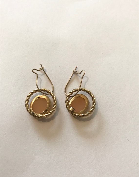 Vintage Cameo Earrings - image 7