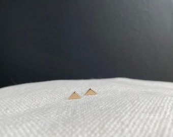 9ct Yellow Gold Triangle Studs