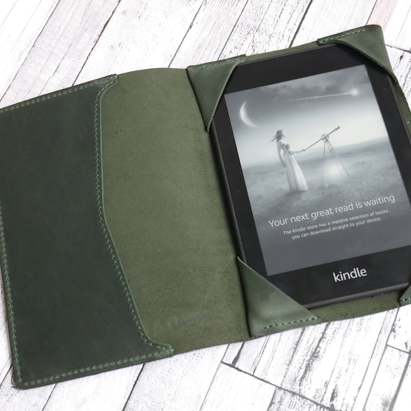 Green Crazy Horse Leather Kindle Paperwhite Case 11th gen 2021/ 10th 2018/ 7th 2015/ 6th 2013/ 5th 2012, Kindle Cover, Custom E-eader Sleeve