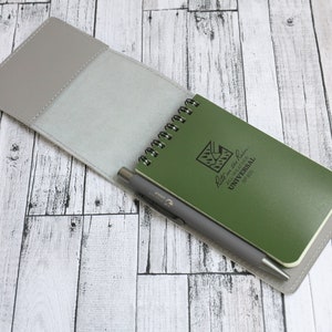 Spersonalizowana mała kieszonkowa okładka notesu ze skóry naturalnej, 3" x 5" Rite in the Rain Notes Cover, uchwyt na notes, mini kieszonkowy notes