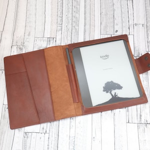 Custodia personalizzata per Kindle Scribe in pelle con portapenne, custodie per tablet e e-reader, custodia per Amazon Kindle Scribe, custodia per Kindle 2022, regalo per lui