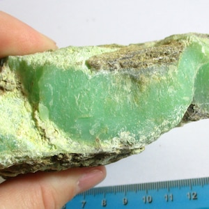 Natural raw Prehnite Crystal