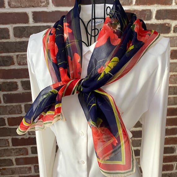Vintage Vera Neumann Lady Bug Scarf Red Poppy Flower Scarf Designer Scarf American Classic Design 1970s Fashion