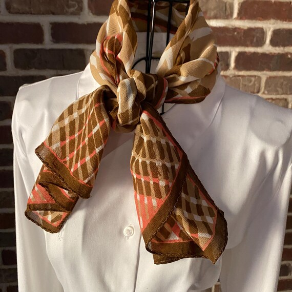 Vintage Crinkle Silk Scarf – 70s Brown, Beige & Coral Diamond Print Retro Fashion