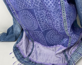 Veste en jean recyclée : XL oversize avec foulard en soie Sacha