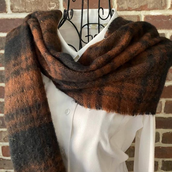 Chunky Style Vintage Plaid Blanket Scarf, Brown and Black Tartan Shawl with Fat Fringe Ends