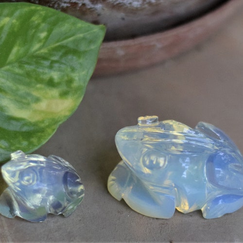 Handcarved Opal stone FROG Figure,good luck charm 2024 home decor perfect present gift