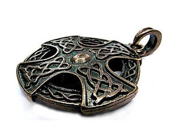 ANTIQUE BRASS CELTIC CROSS TROPHY BIKER BELT BUCKLE VINTAGE NEW