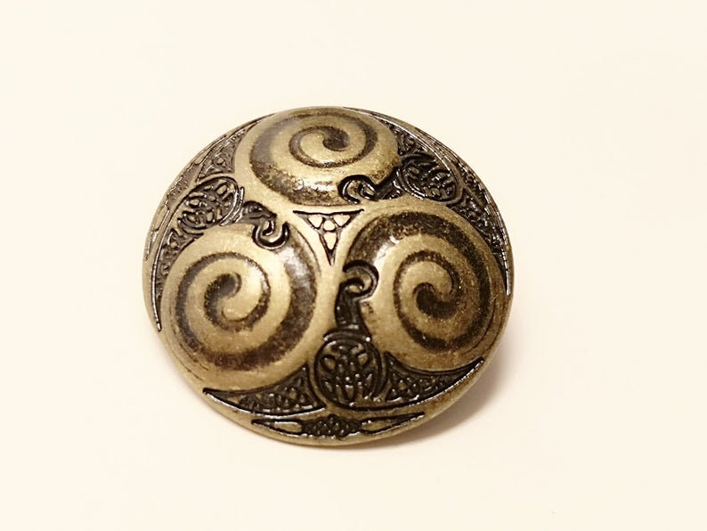 6 Buttons TRISKEL Old Brass Celtic Braiding Celtic Knot Sun Wheel Trachtenknopf Celtic Button Celtic Button Ancient Nordic Celtic