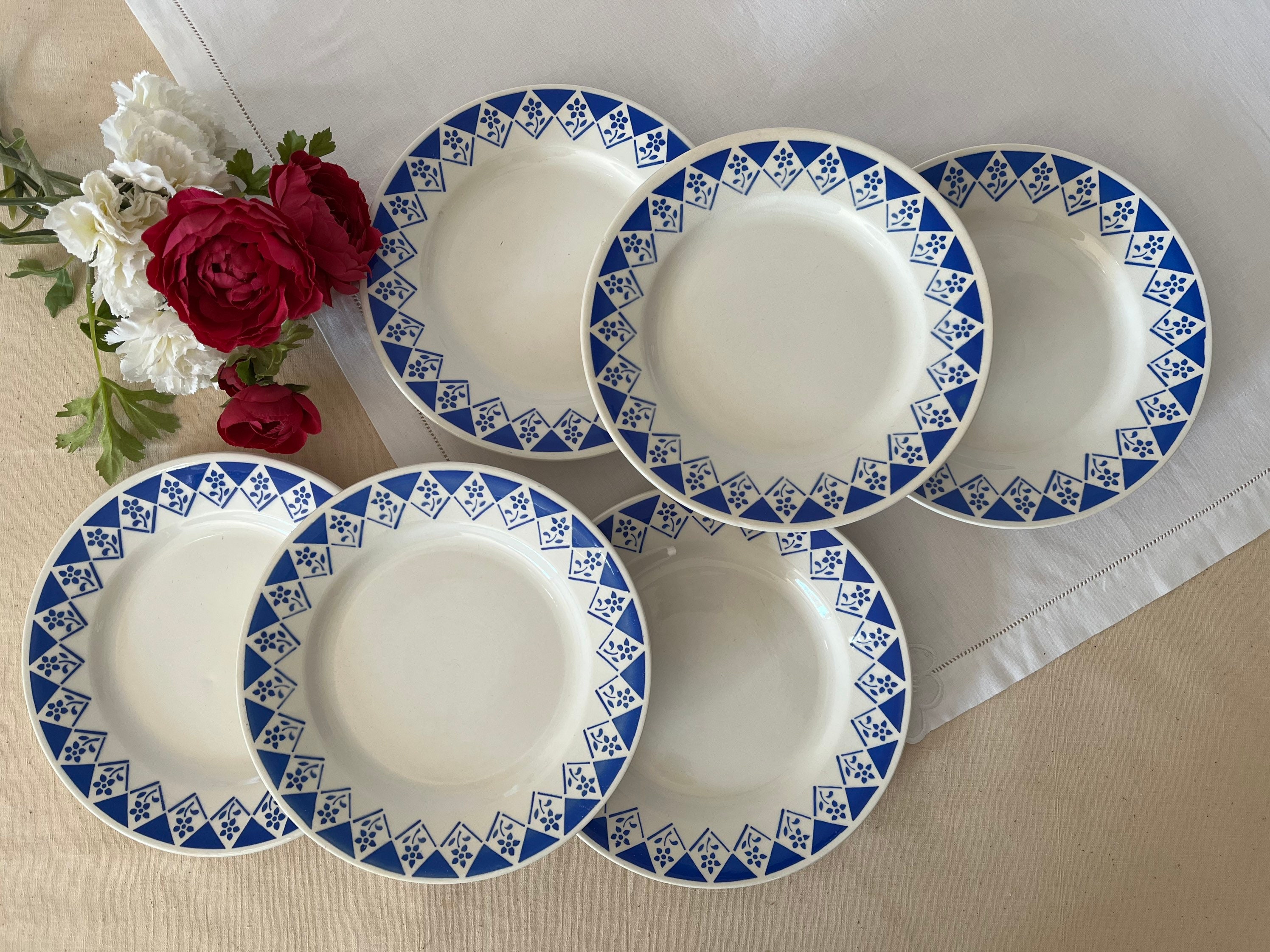 Assiettes Plates Anciennes Modèle Valois X6 de La Manufacture Française Digoin