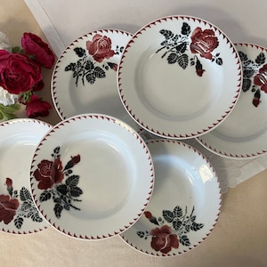 Old hollow plates model &quot;Café Mars&quot; X6 of the French manufacture Saint Amand