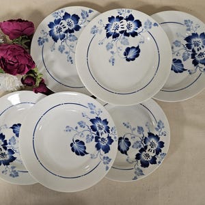 Old soup plates X6 model &quot;4016&quot; from the French manufacture of Saint Amand