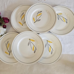Antique dinner plates X6 model &quot;Marie-Chantal&quot; from the French manufacturer of Gien