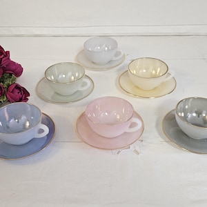 Pastel colored coffee cup set of 6 &quot;Harlequin&quot; in antique opaline and French manufacture Arcopal