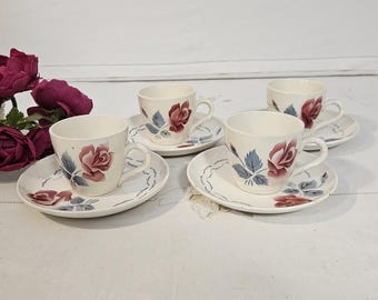 Tasses en faïence ancienne X6 modèle "9235" de la manufacture française de Digoin