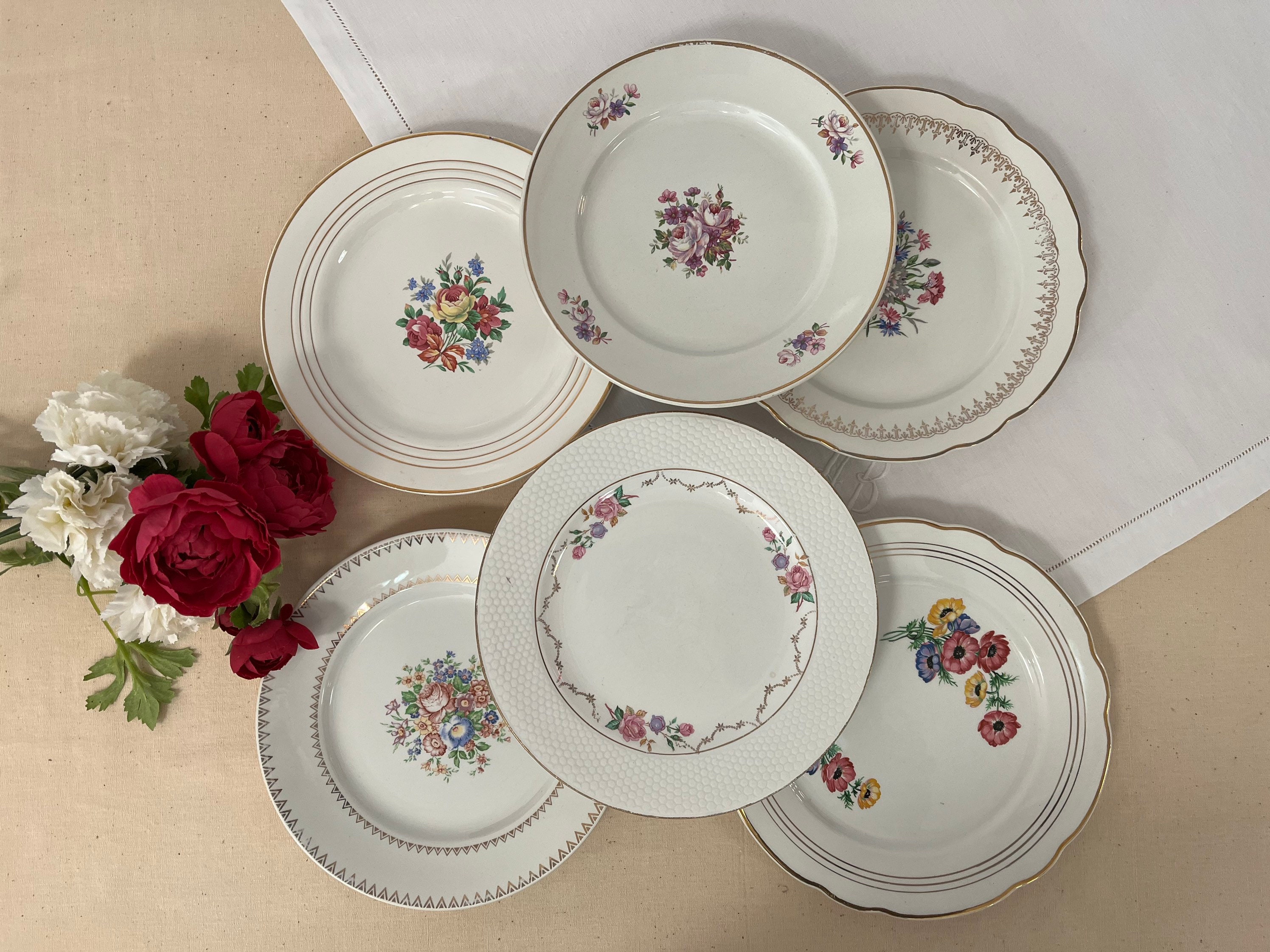 Assiettes Plates Anciennes X6 Modèle Dépareillé de Manufacture Française Diverse