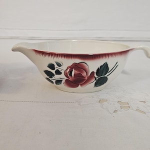 Antique sauceboat &quot;Bagatelle&quot; model from the French manufacturer Digoin