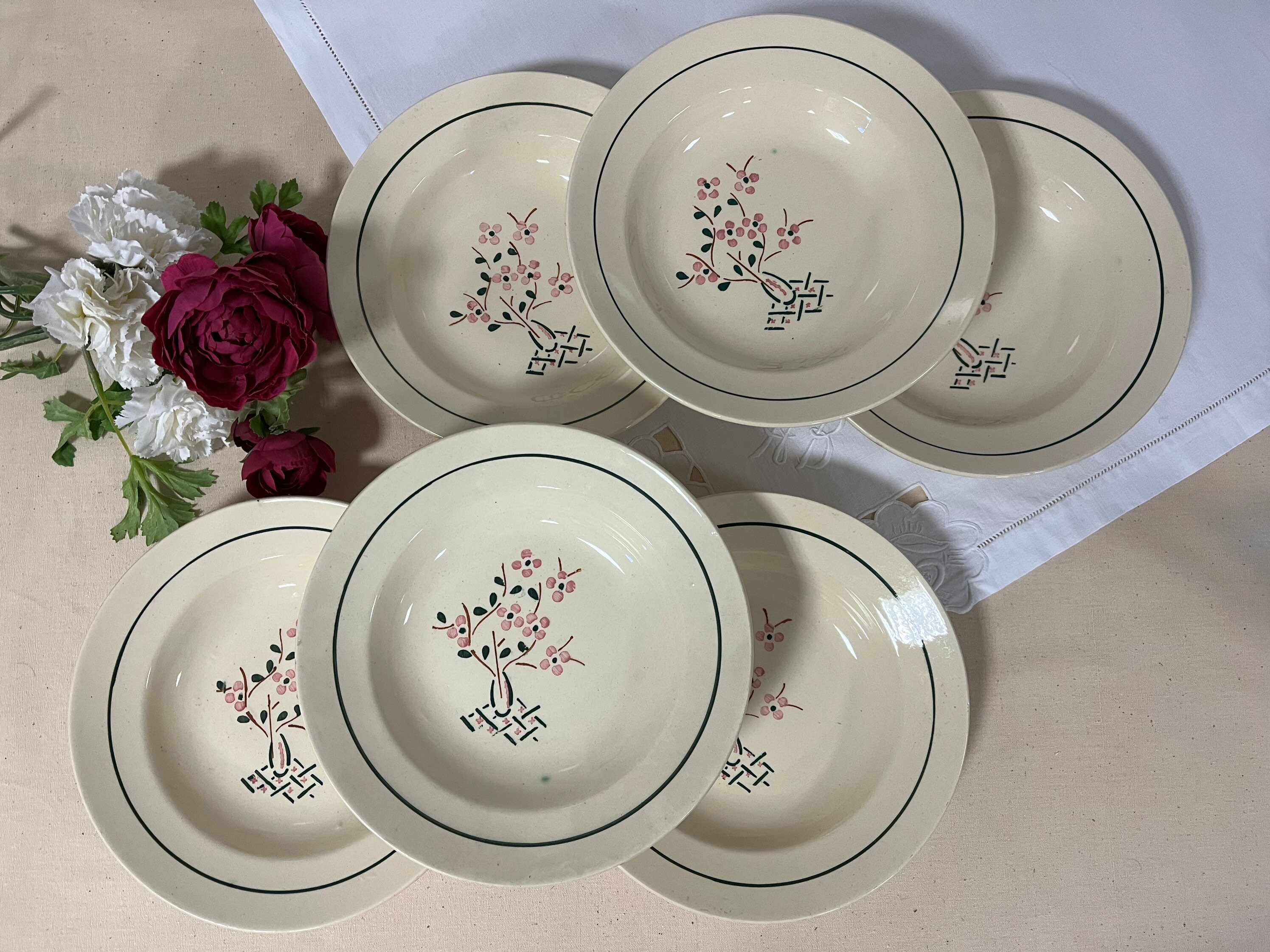 Assiettes Creuses Anciennes X6 Modèle Lorraine de La Manufacture Française Luneville