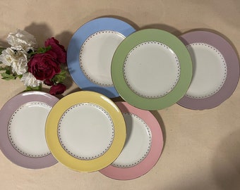 Old flat plates X6 pastel model of the French manufacture of Saint Amand